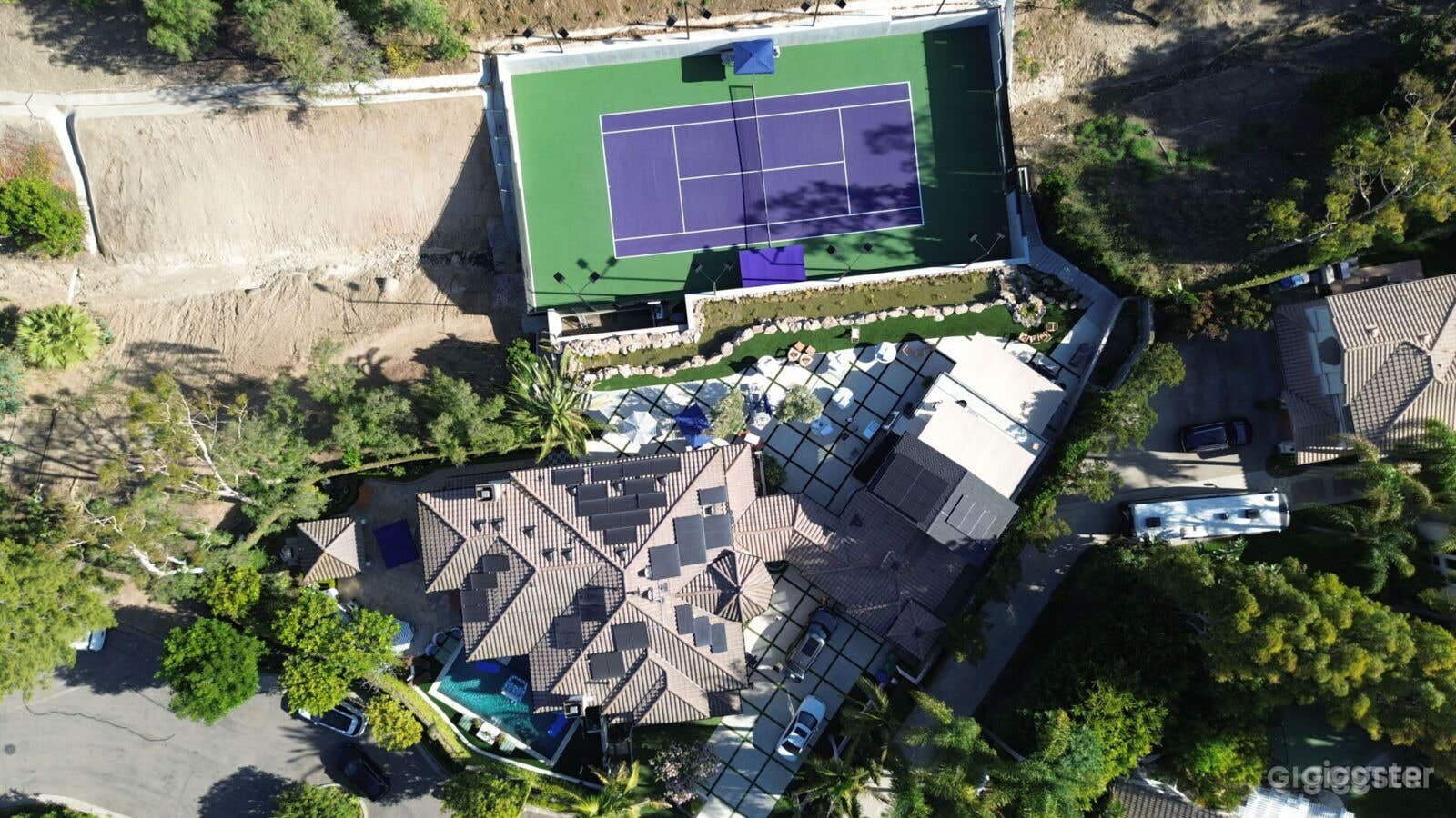 Extraordinary Tennis Court as Part of Orange County Estate Photo 2