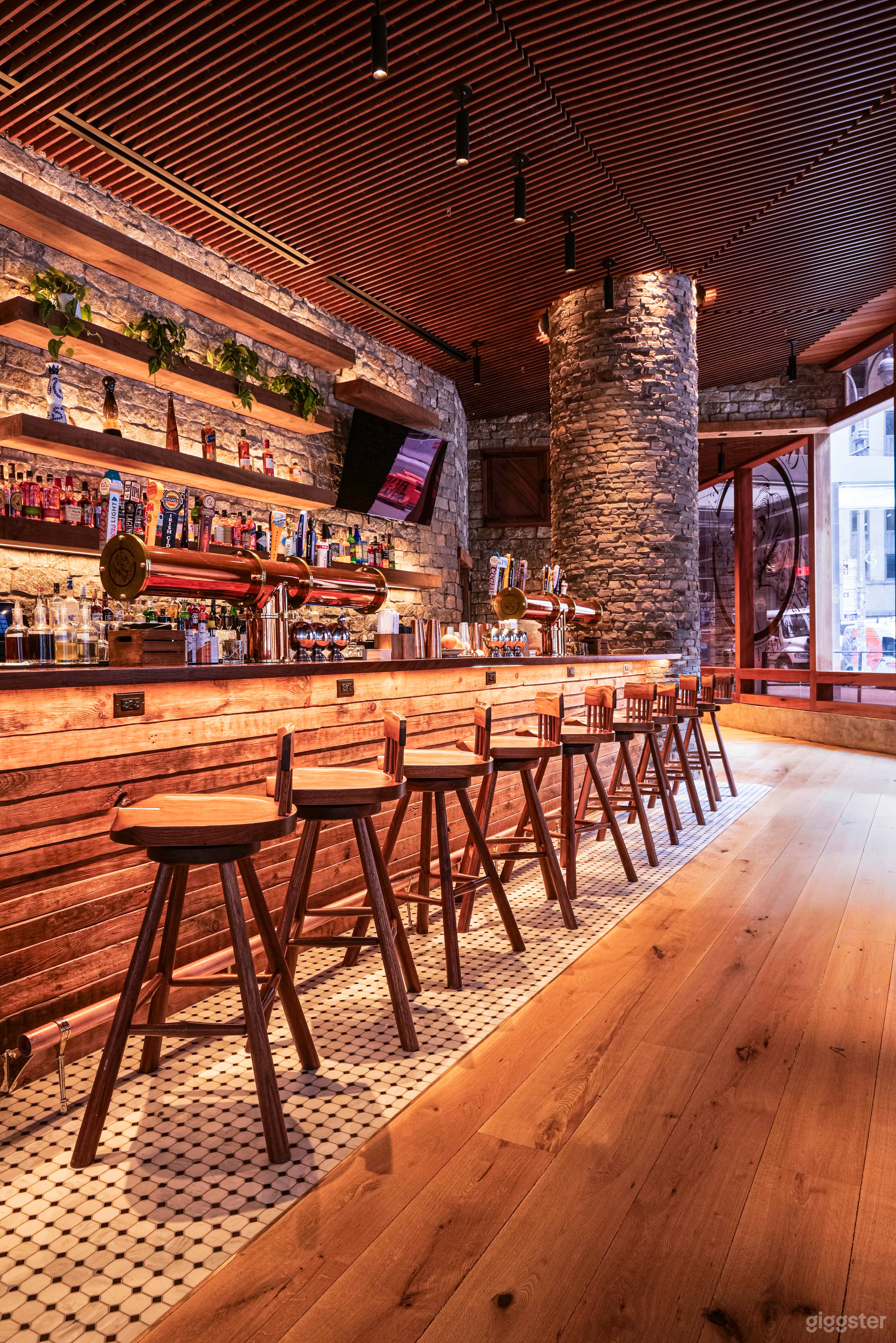 Stylish Broadway Bar & Event Space - Full Buyout Potential Photo 4