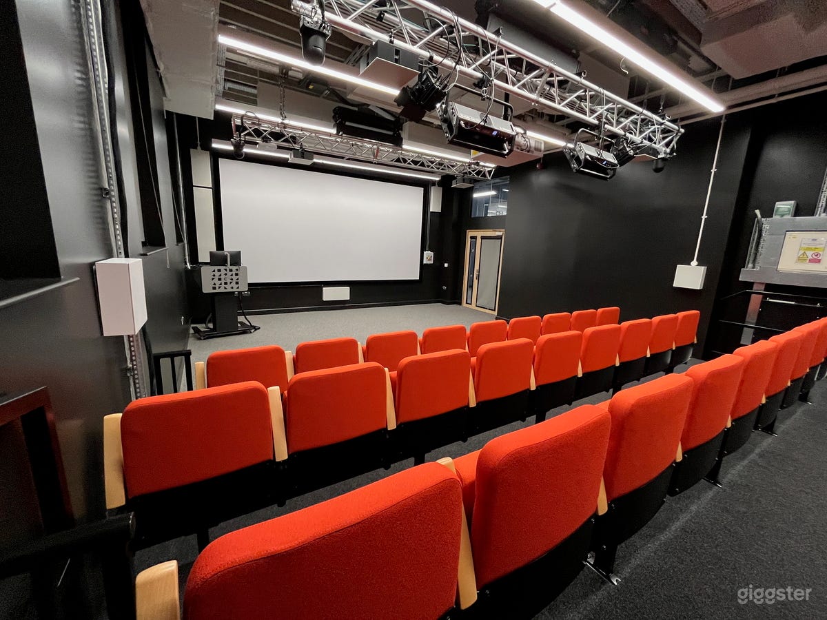 Lecture Theatre - Soho Photo 2