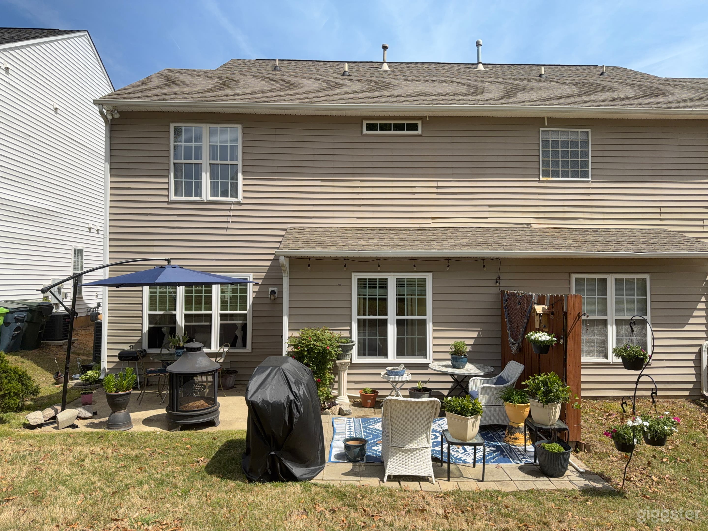 Vibrant & Colorful Townhouse in Raleigh Photo 1