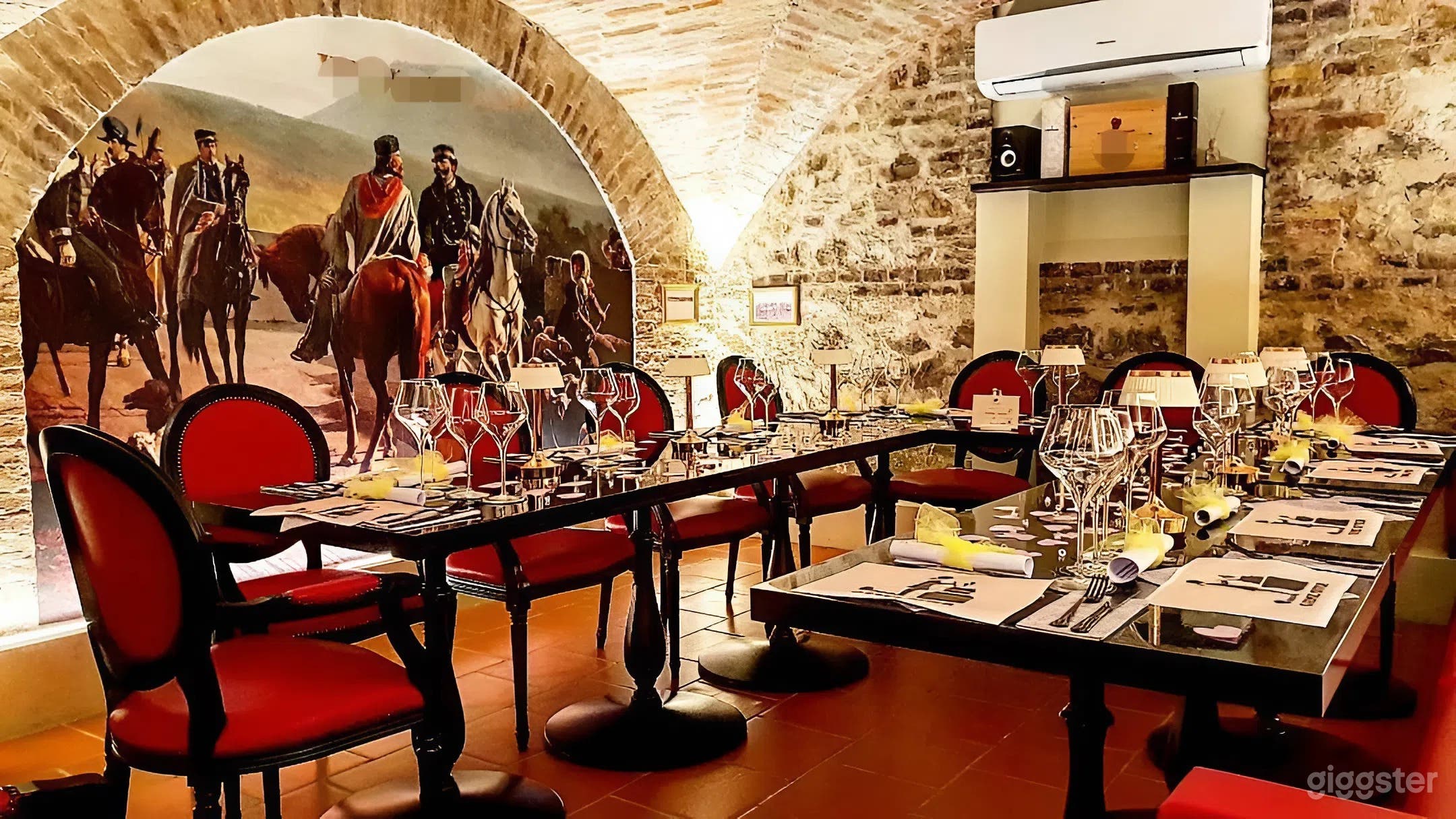 Historic Wine Cellar Bar & Tasting Venue in Civitanova Photo 3
