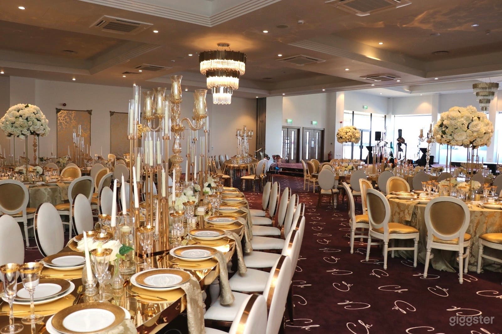 Luxurious Events Venue with Restaurant in Kent Photo 3