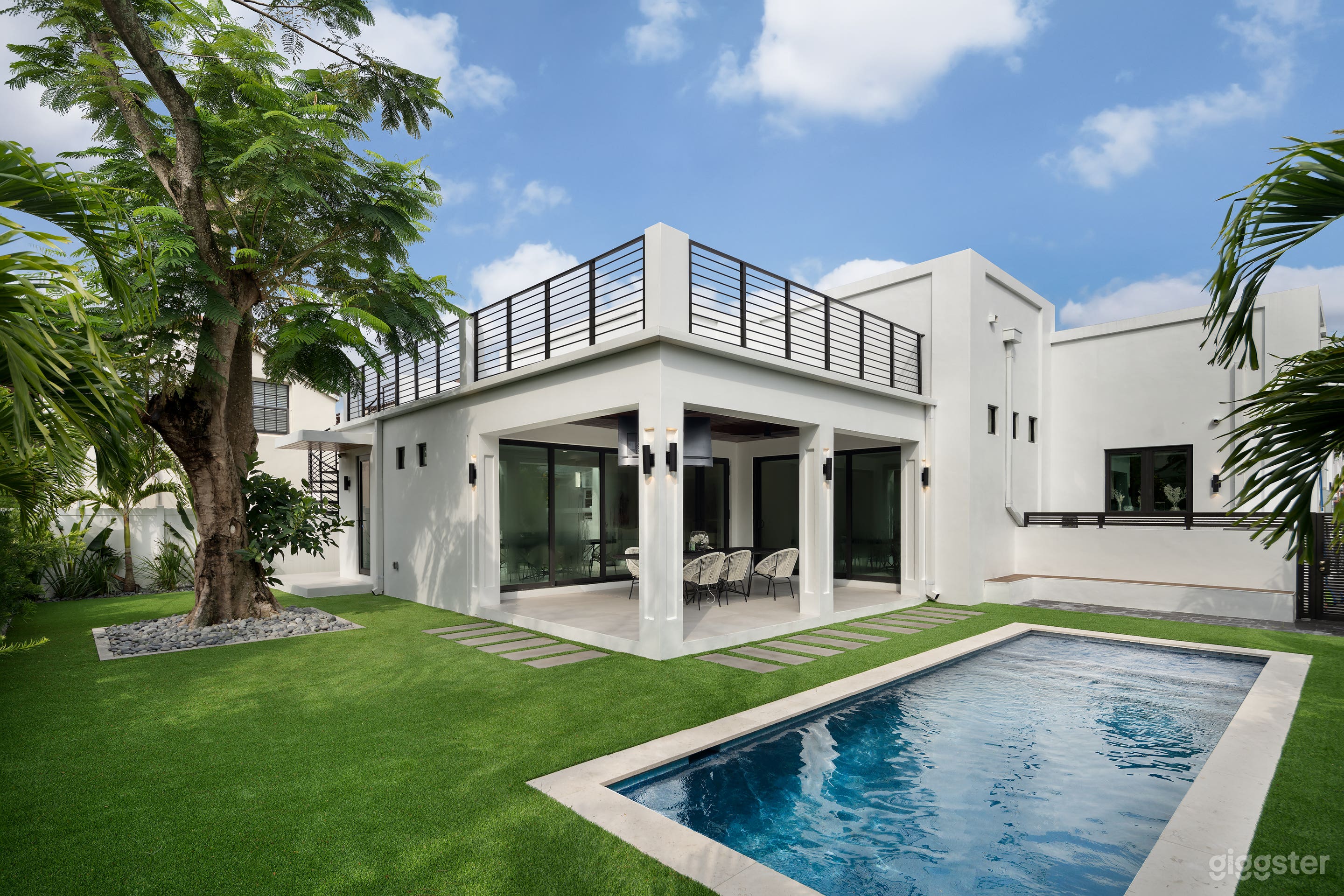 A Modern Miami Paradise Photo 1