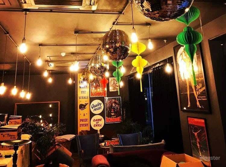 Exclusive Perfect Party Space for 50 Photo 4