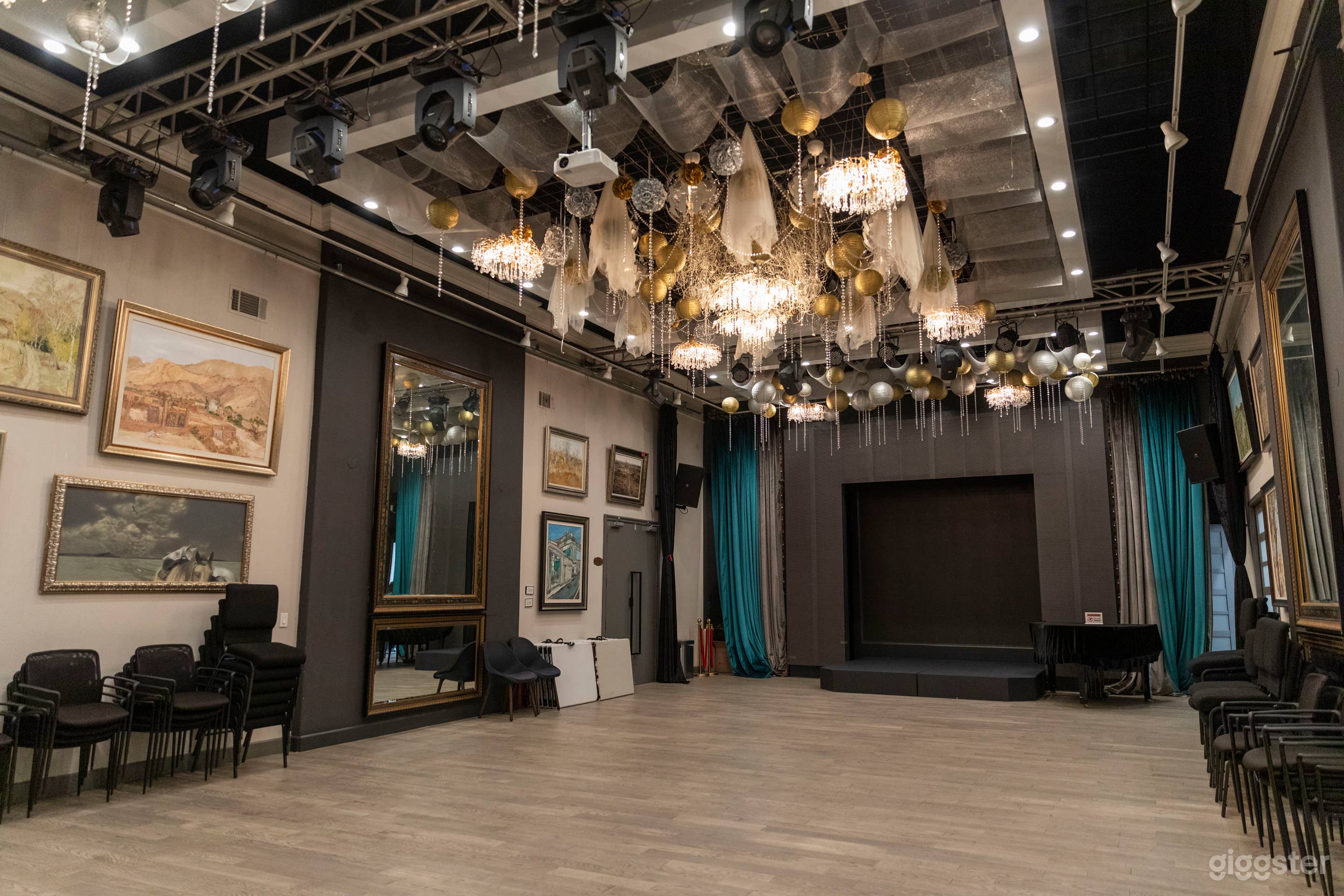 Club/Ballroom/Dinning Photo 1