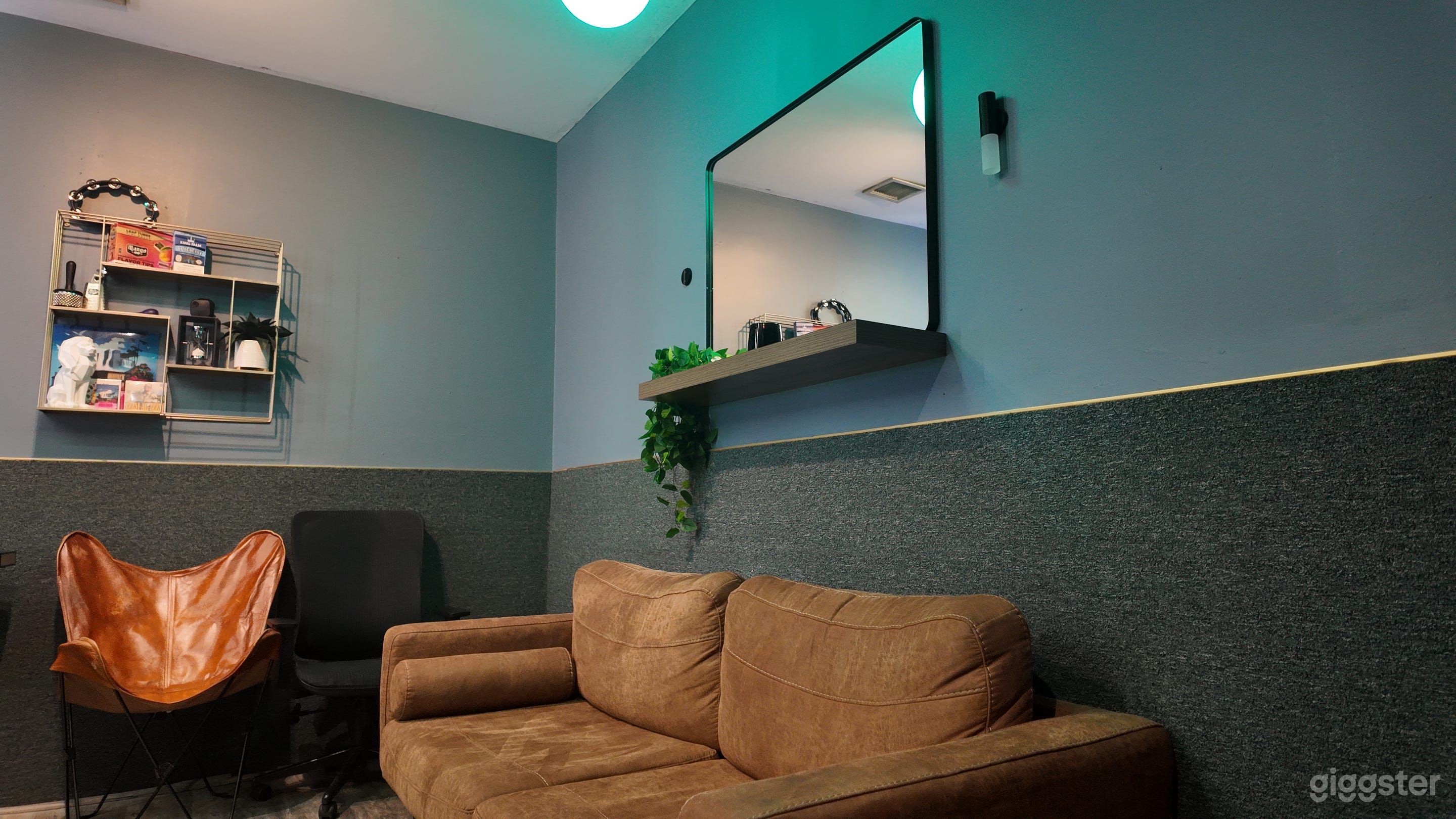 Newly Renovated & Affordable Recording Studio in NoHo Photo 3