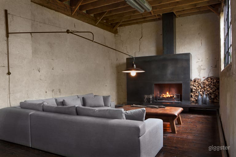  Charcoal Factory Loft 