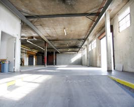  Industrial Warehouse with Cyclorama 