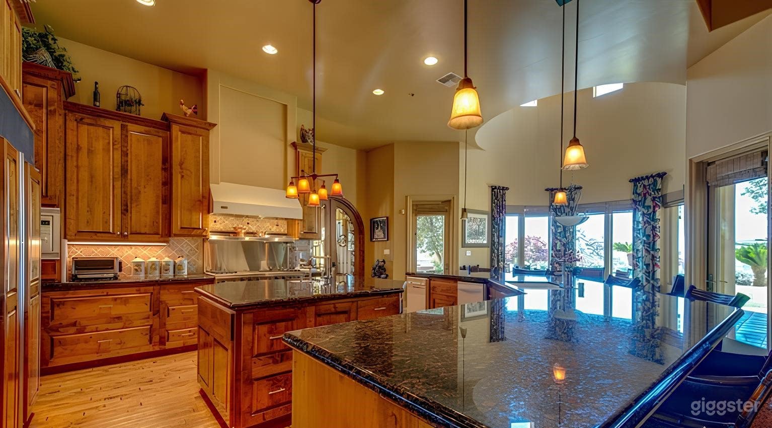 Elegant 4,150 Sq Ft Home with Tall Ceilings, Exposed Beams &amp; Spacious Living Areas Photo 4