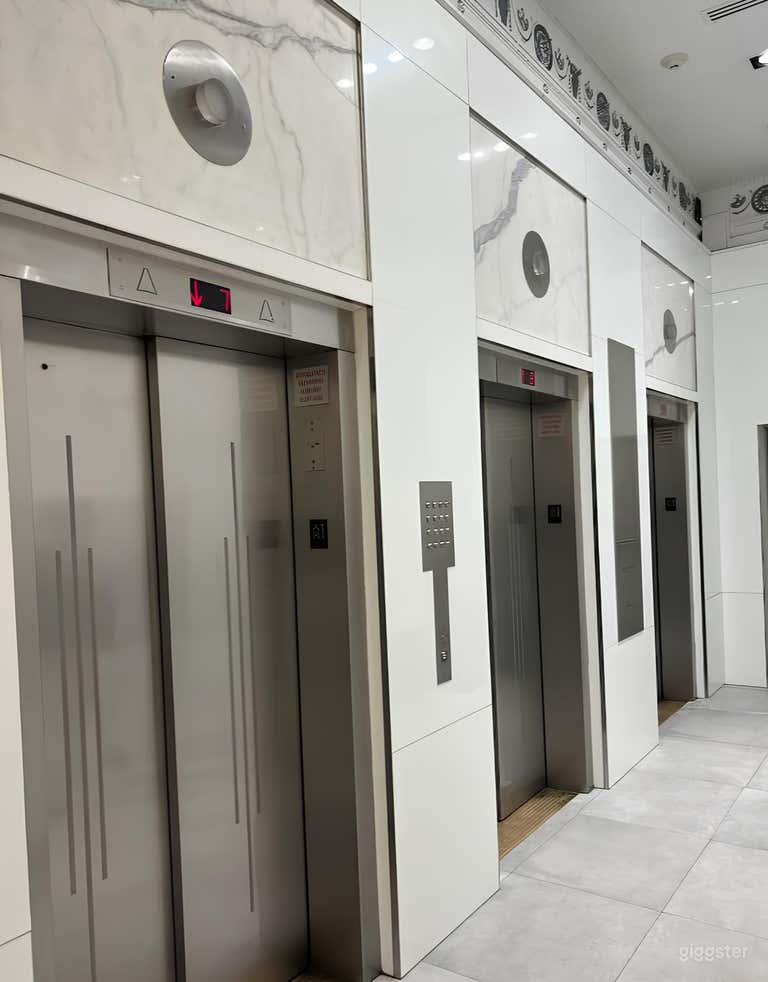  Versatile Large Studio Room C 