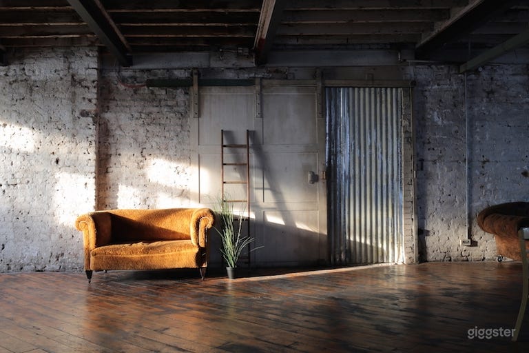  Aged and Peeled 2600 sq ft Photography Studio 