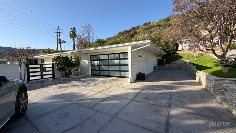  Glendale Hills with breathtaking views 