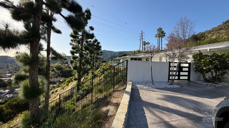  Glendale Hills with breathtaking views 