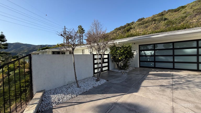  Glendale Hills with breathtaking views 