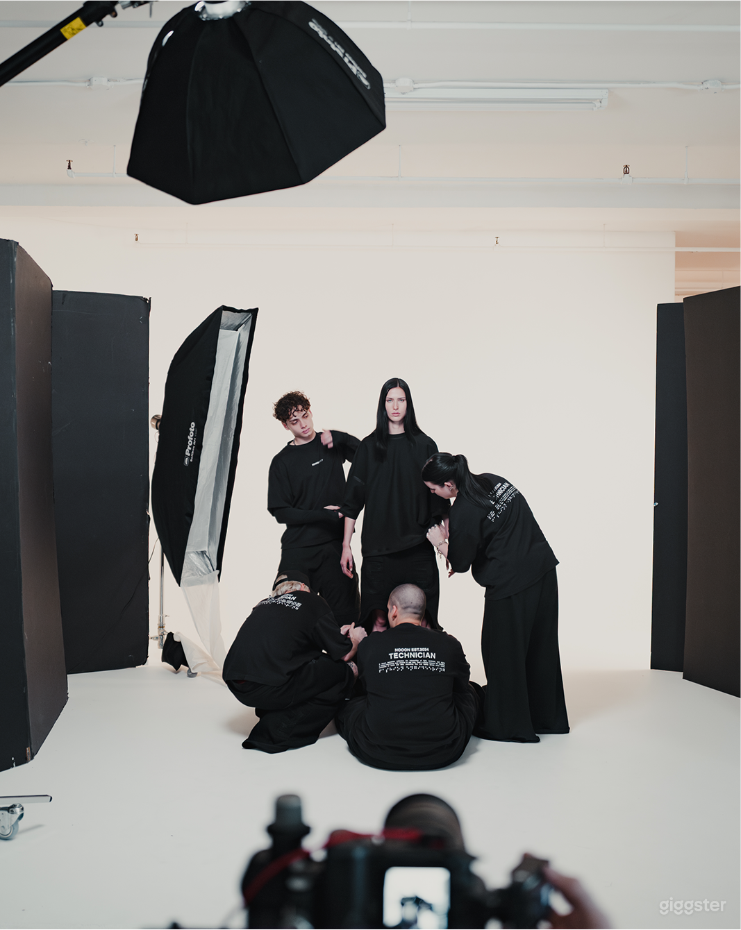 Spacious, Natural Light NYC Studio with Cyclorama Photo 2