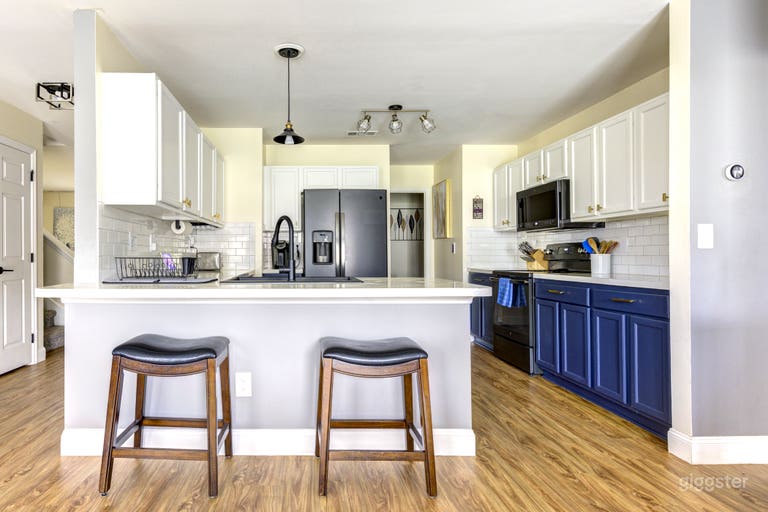  Fully equipped kitchen with everything you will need during your stay, including dishes, pots, pans and a Keurig 