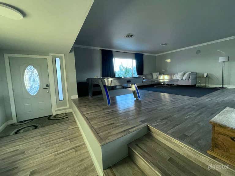  Beautiful home on the Las Vegas Strip 