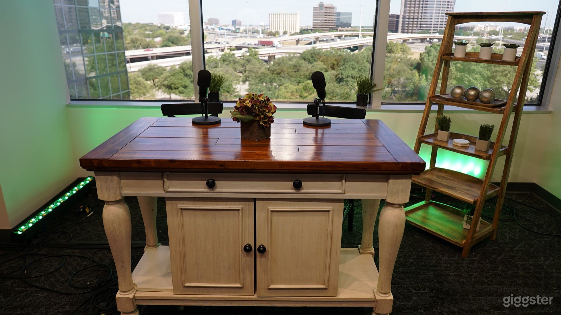 Awesome Podcast Studio Photo 2