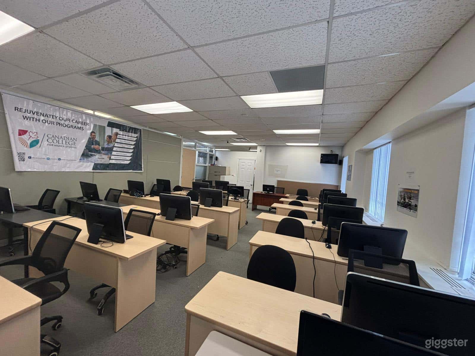 Modern Classroom Space in Toronto  Photo 4