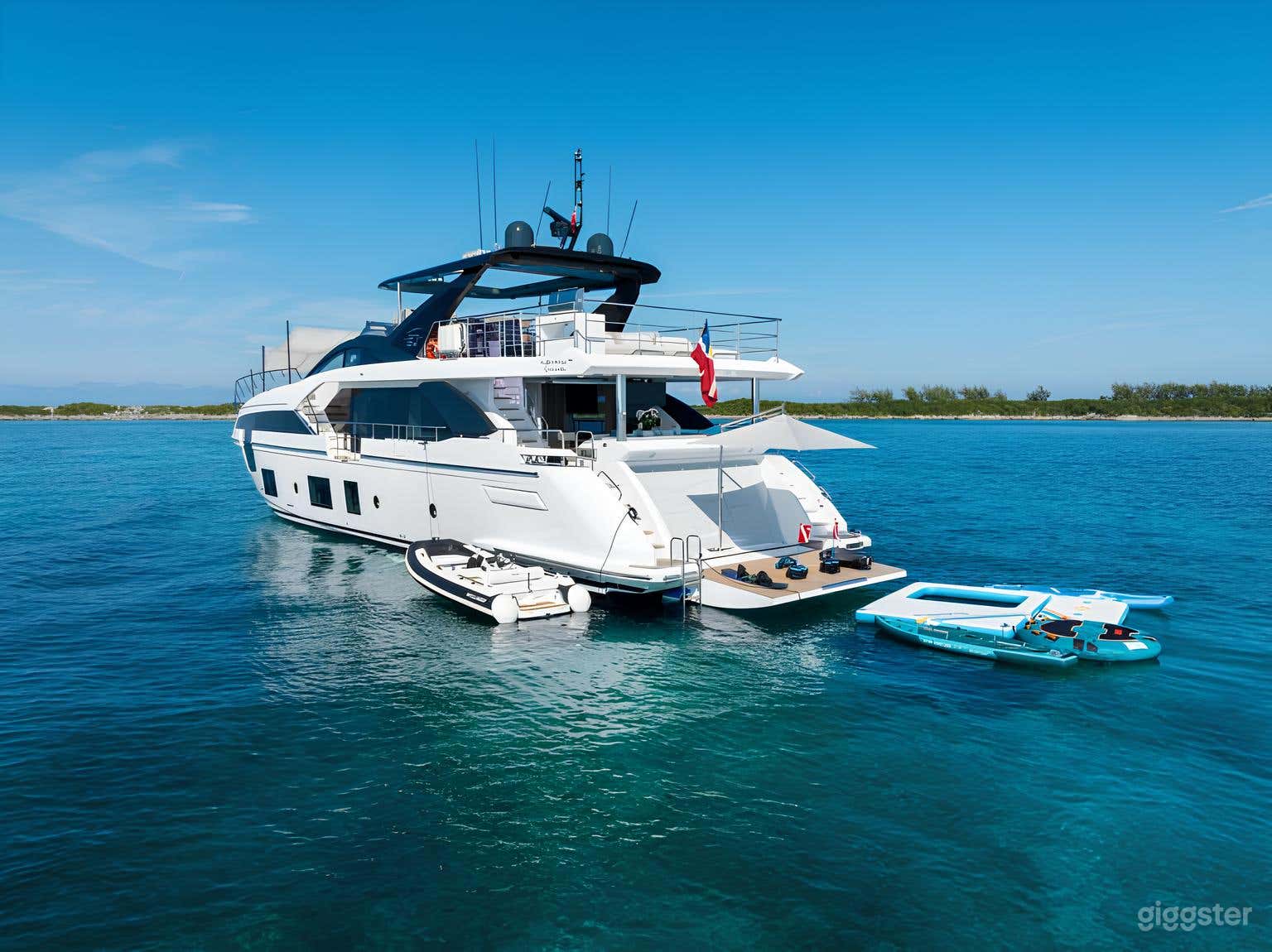 88" Azimut Compass Yacht Photo 4