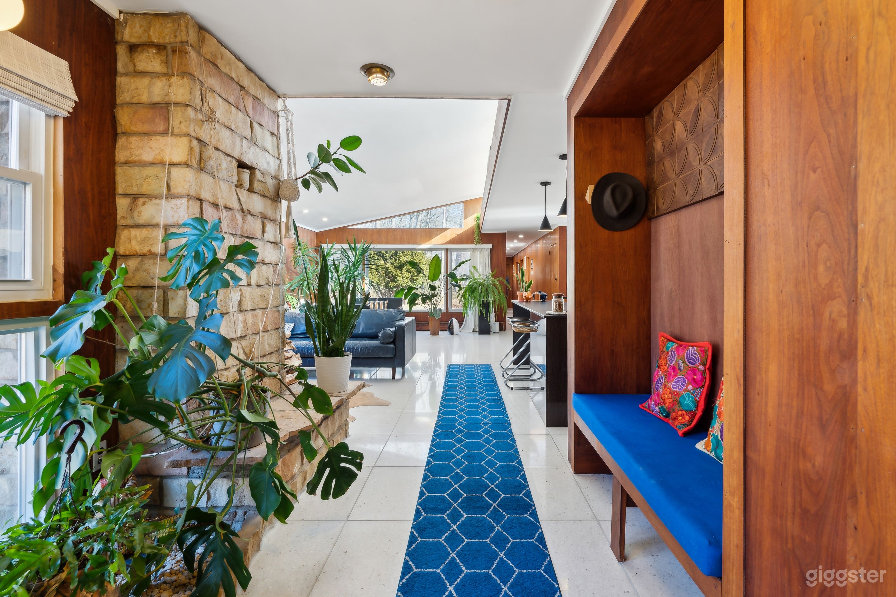 Midcentury Time Capsule Photo 3