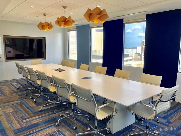  Downtown Tampa Hub for Meetings, Events, and More! 