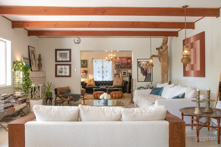  Large Bohemian Hollywood Hills Craftsman With Pool 