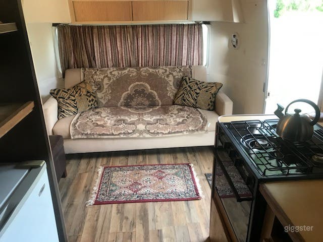 28ft Airstream   Photo 2