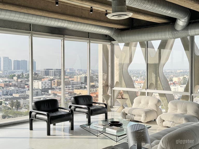  Brutalist Penthouse Panoramic View DTLA Loft 