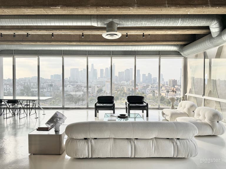  Brutalist Penthouse Panoramic View DTLA Loft 