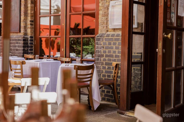  The Bistro 