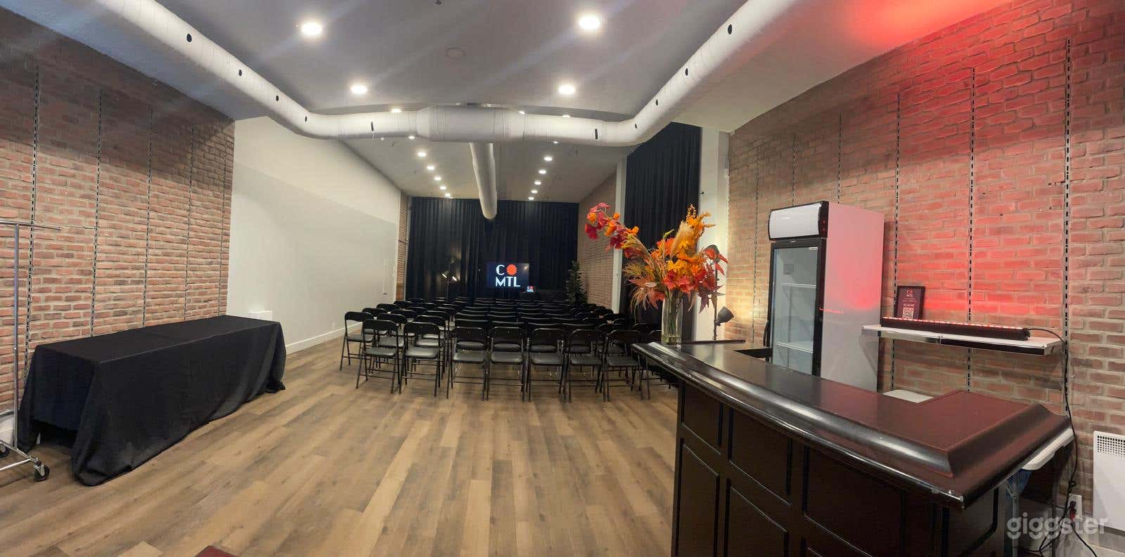 Ste-Catherine - Beautiful Boutique Gallery Hall Photo 4