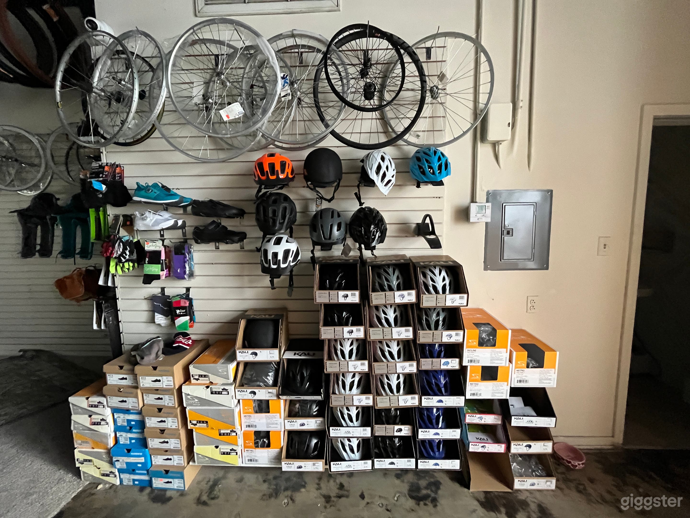 Spacious Neighborhood Bike Shop Photo 2