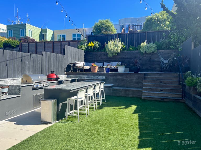  Backyard with full grill and party room 