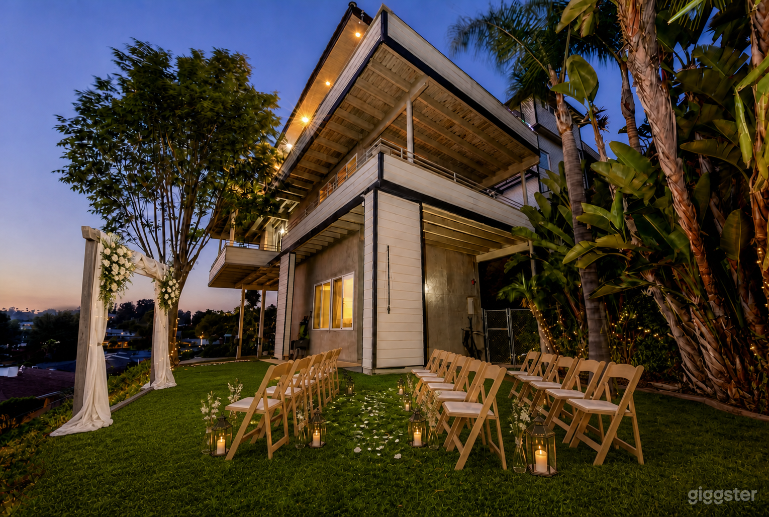 Panoramic-View Mansion with Private Gym, sauna, dance pole Photo 3