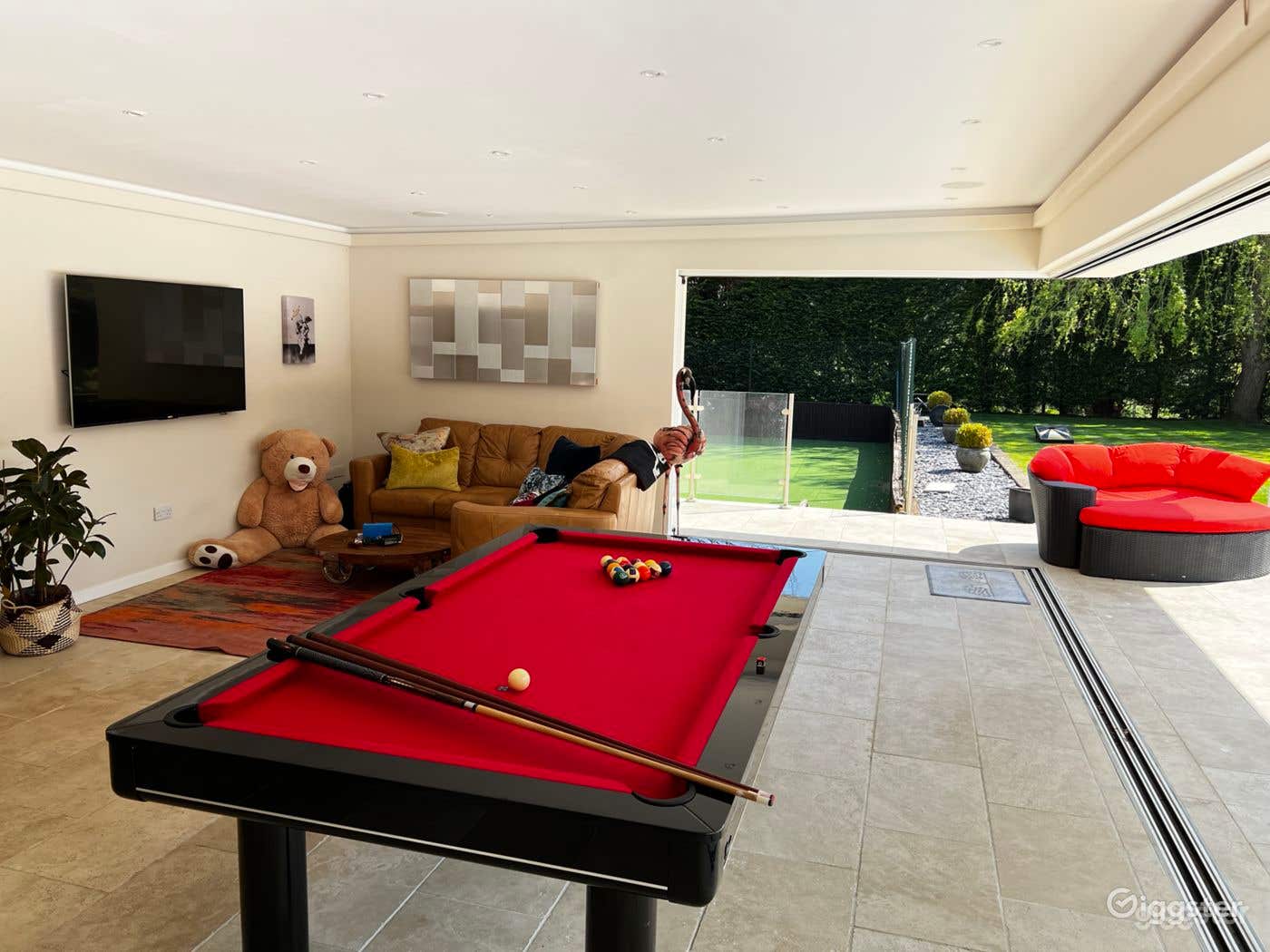 Nature Tennis Court in Sevenaoks Photo 3