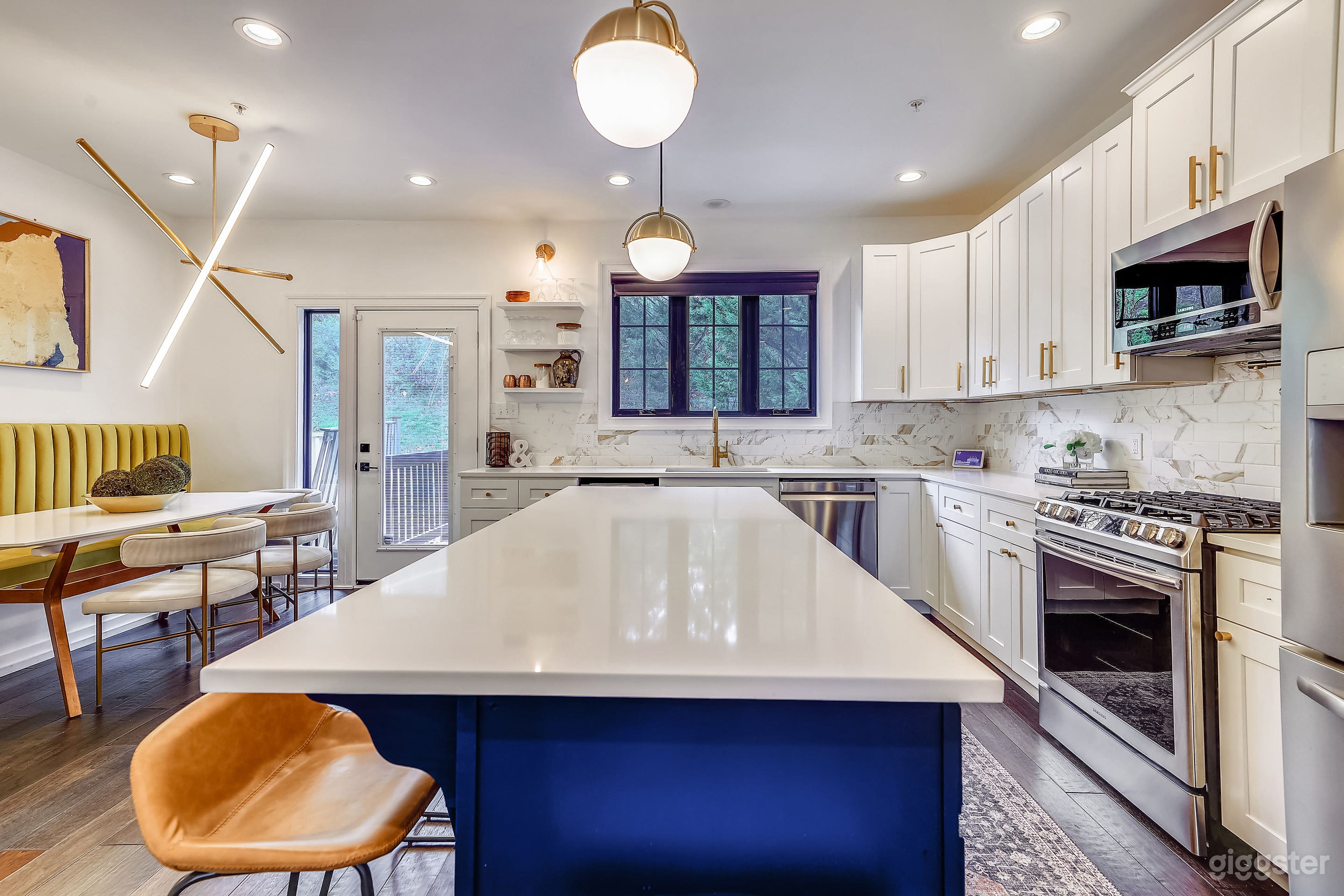 Content Creators and Film Production Dream Space Photo 4