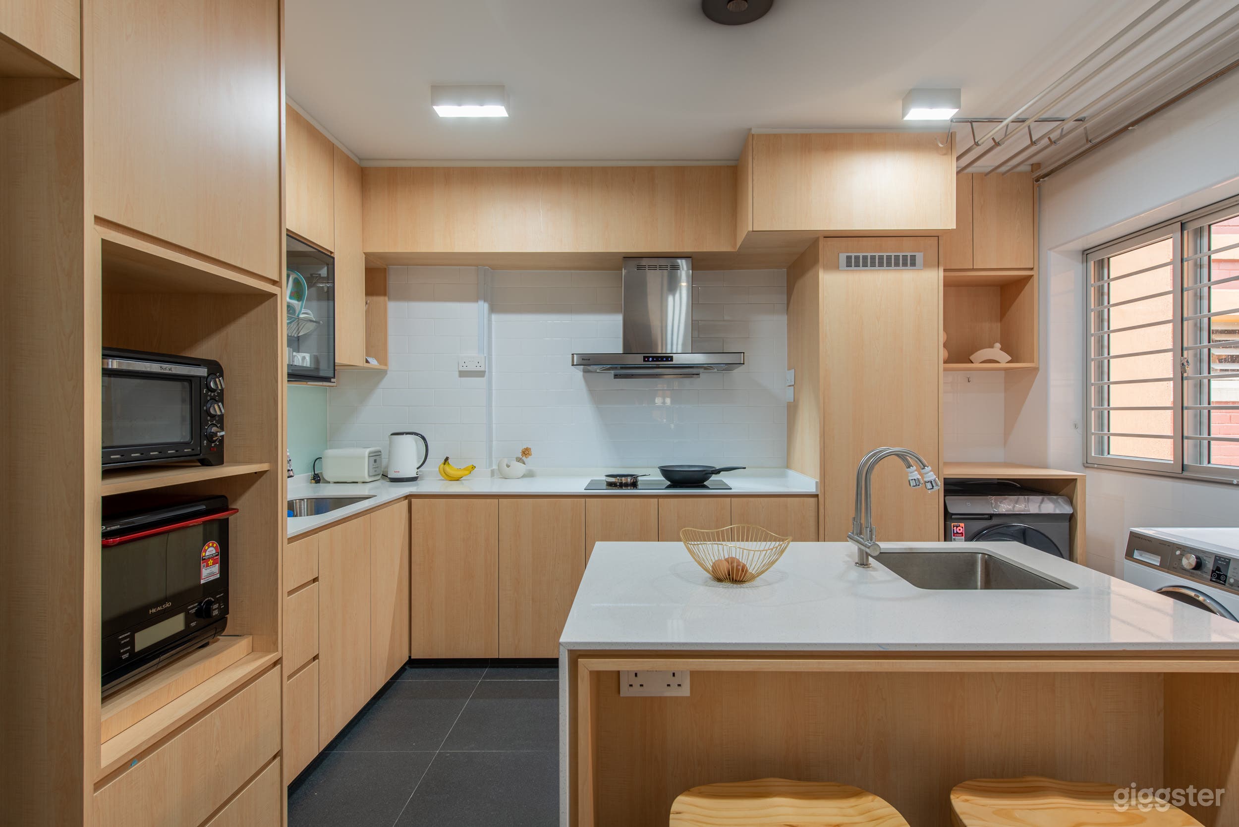 Spacious 5Rm HDB Scandi Minimalist Theme Open Concept Photo 2