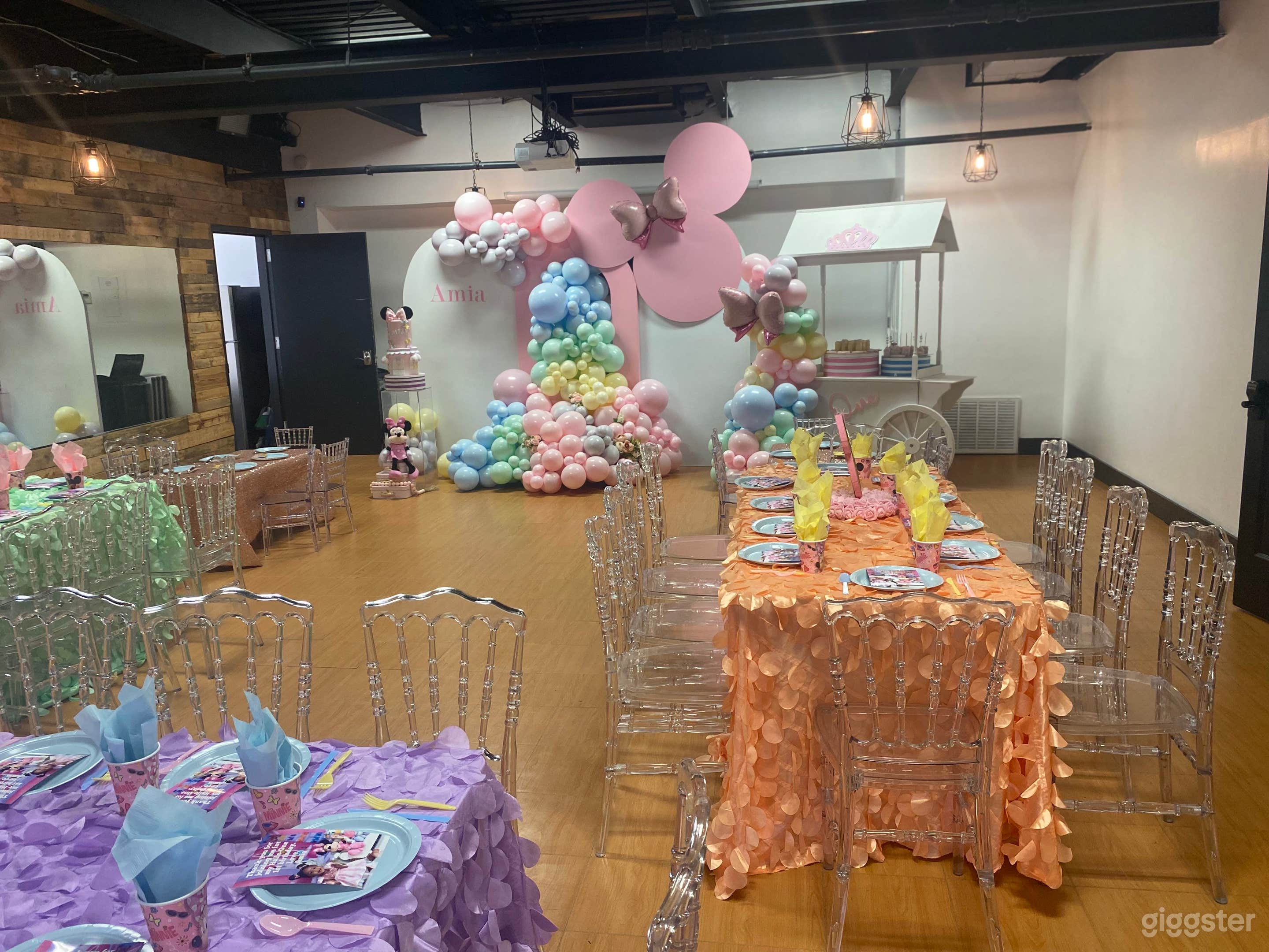 Gallery Events Studio Photo 1