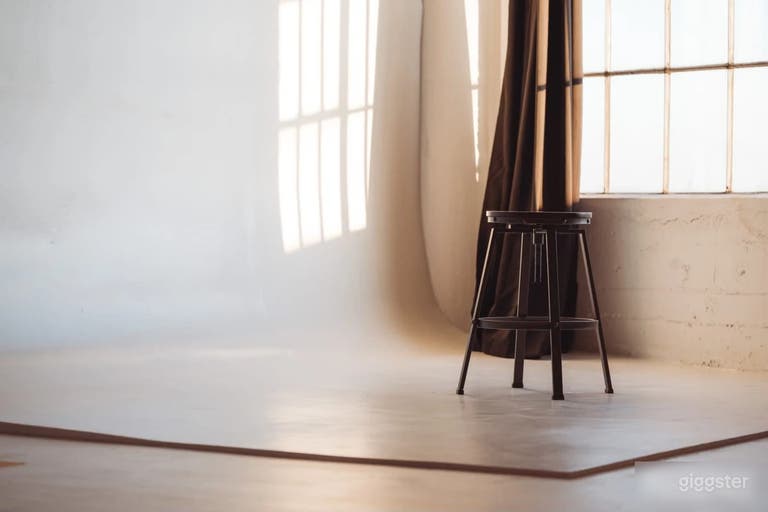  Creative Playground | Multi-set Studio | Cyc Wall  