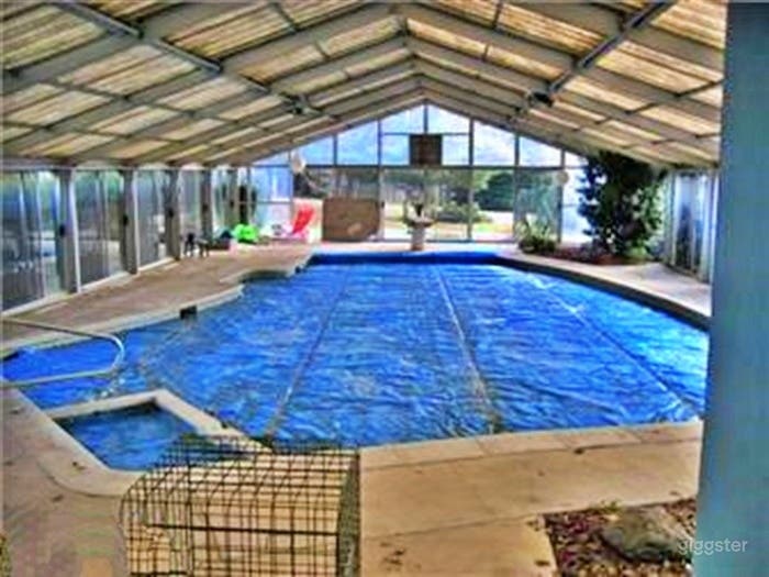 Indoor Pool, Open Patio with BBQ Photo 2
