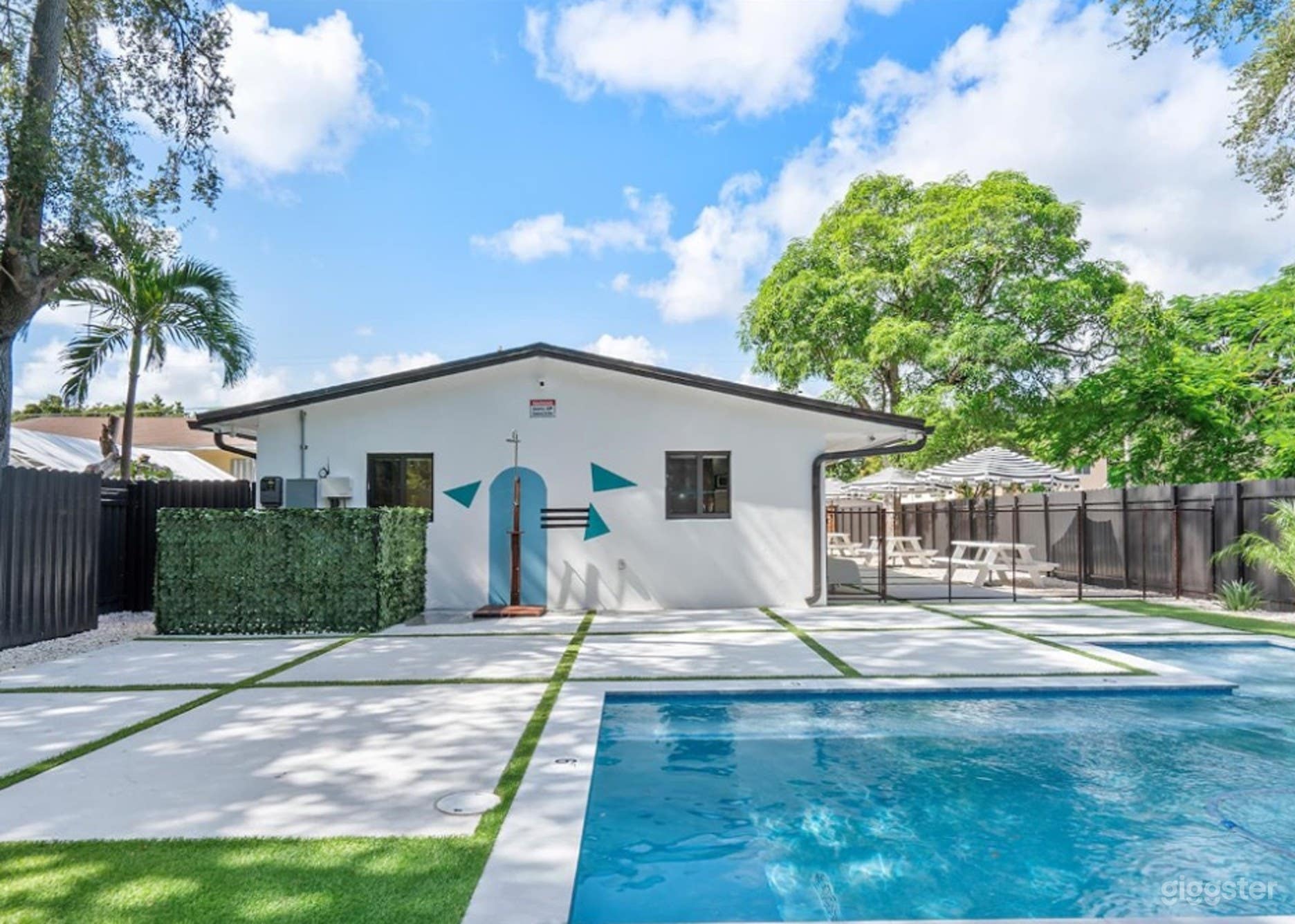Sunny Shared Patio & Heated Saltwater Pool Near Wynwood Photo 2