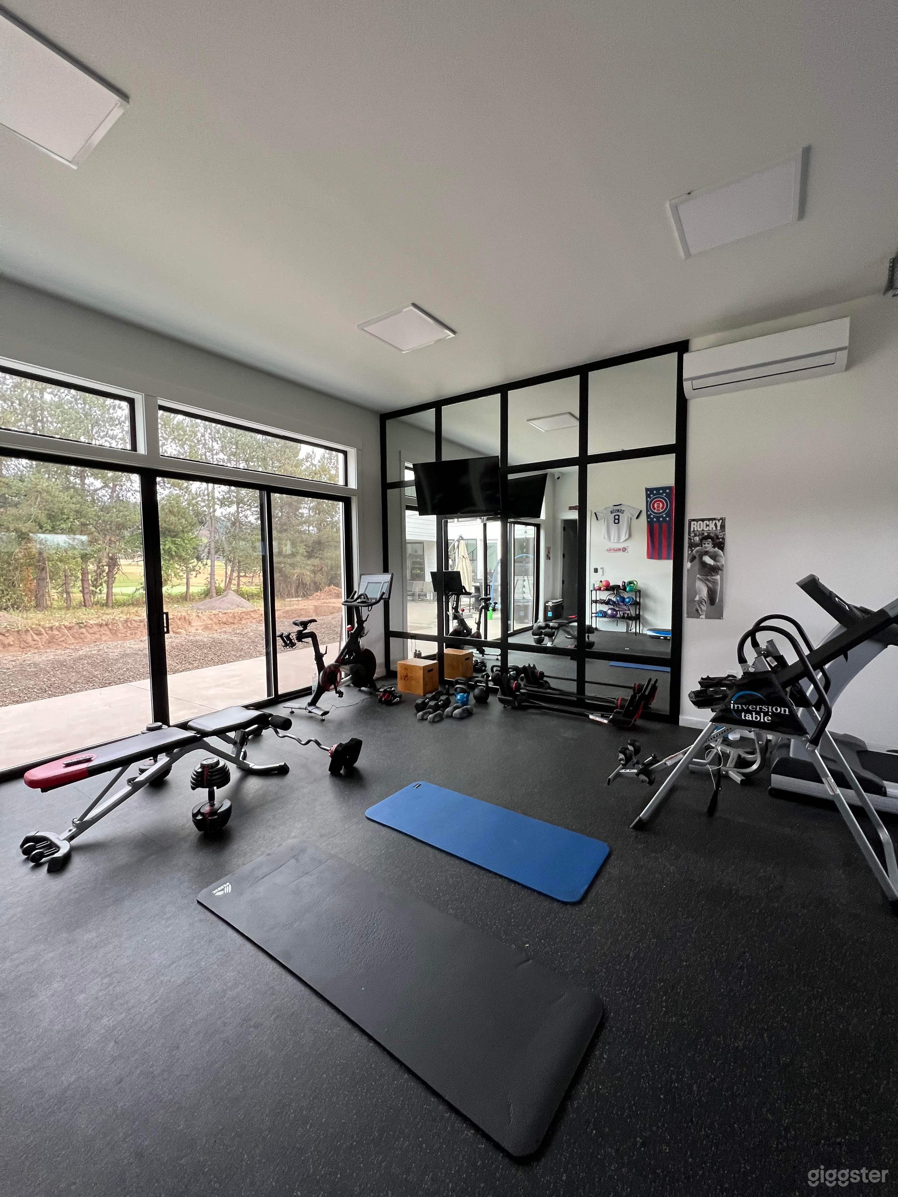 Home Gym - Modern Farm House Photo 2