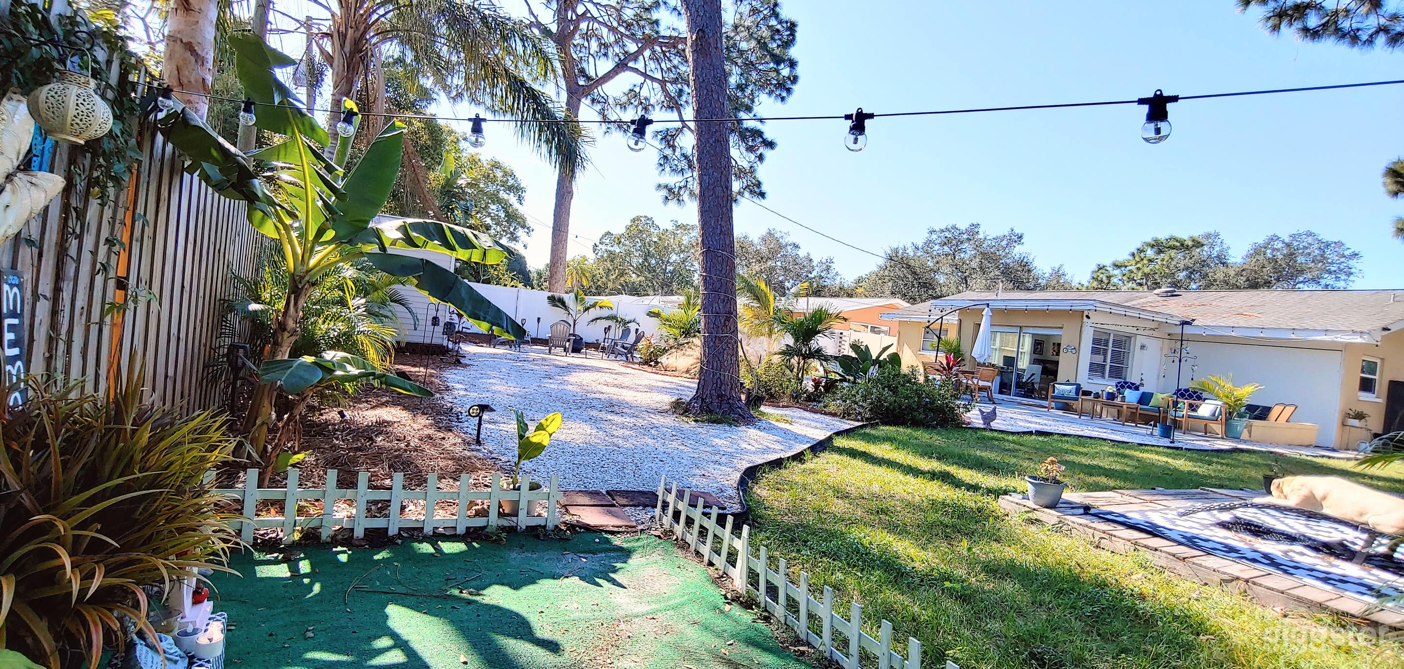 Spacious Backyard Tropical Oasis, Near The Beach Photo 2