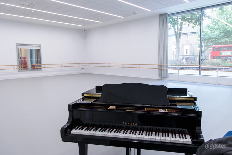  Dance Studio Space 
