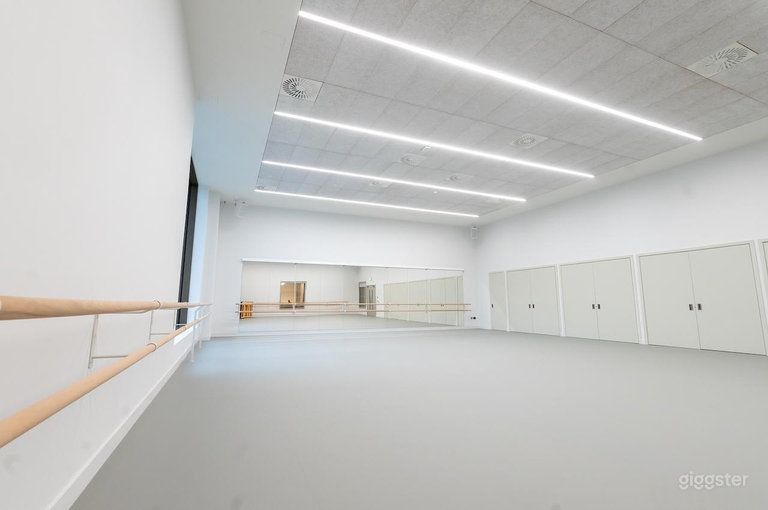  Dance Studio Space 
