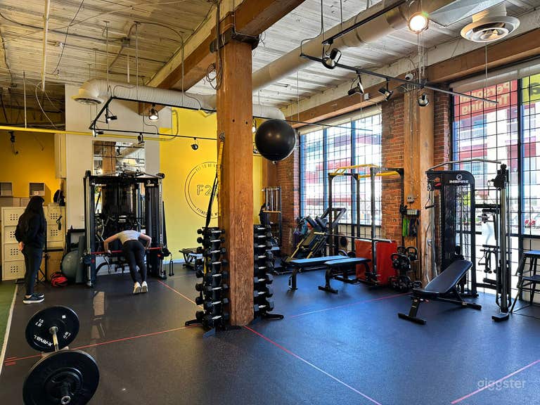  Video Tour Available in the Description 