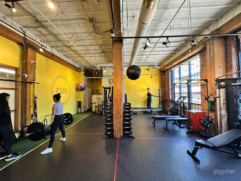  Video Tour Available in the Description 