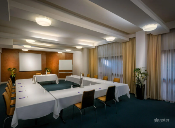 Drummond Conference Room Photo 3