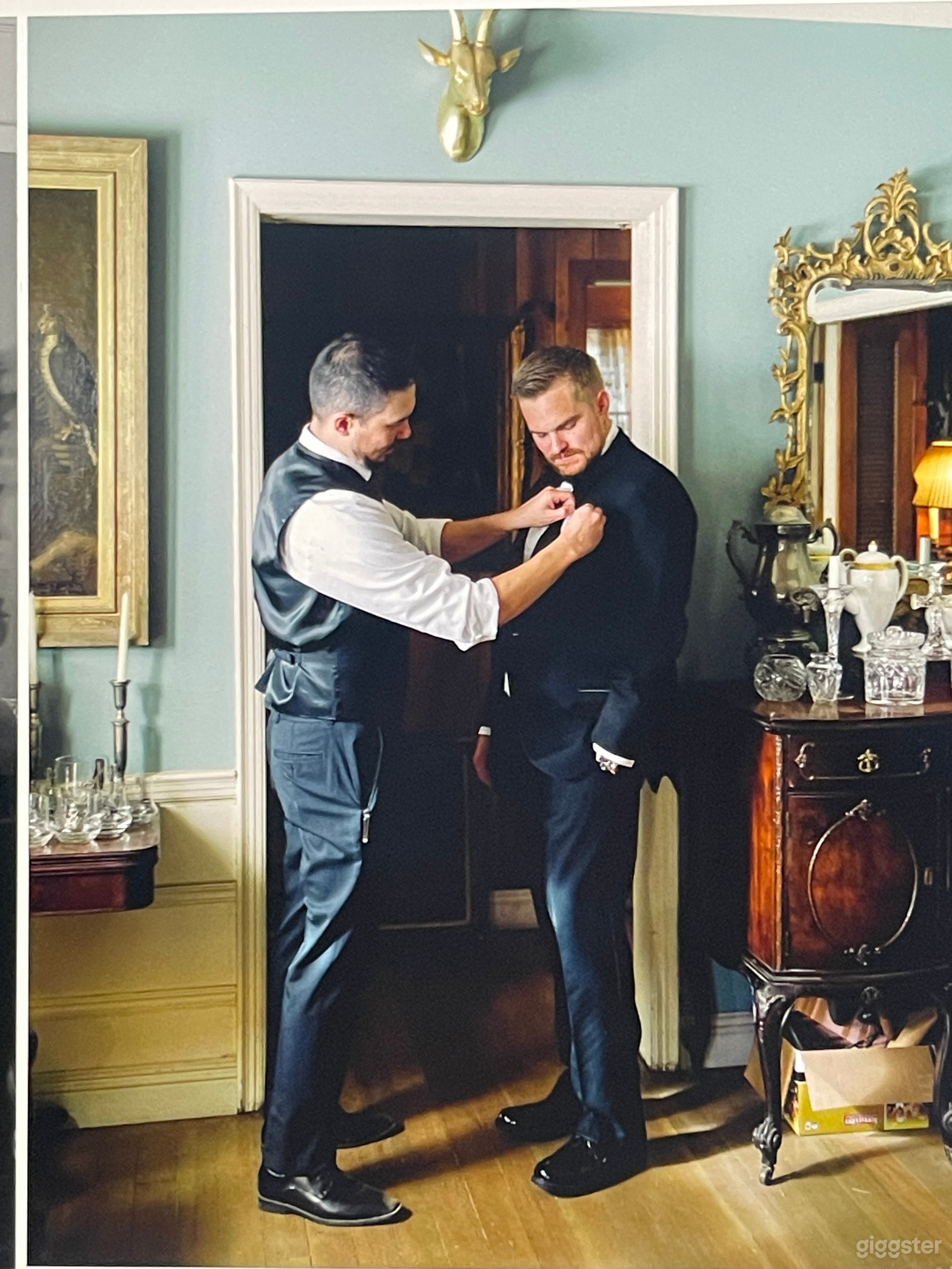 PICTURESQUE RUSTIC RANCH HAVEN Photo 4